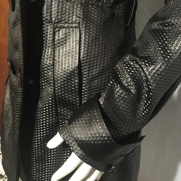 Rue21 black lightweight jacket - Picture 3 of 8